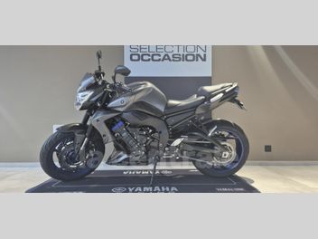 YAMAHA FZ8 800