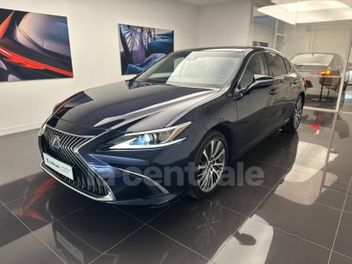 LEXUS ES 300H LUXE