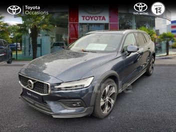 VOLVO V60 (2E GENERATION) CROSS COUNTRY II B4 AWD 197 CH CROSS COUNTRY PRO GEARTRONIC 8