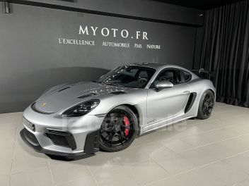 PORSCHE 