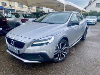 VOLVO V40 (2E GENERATION) CROSS COUNTRY II (2) CROSS COUNTRY T3 152 GEARTRONIC