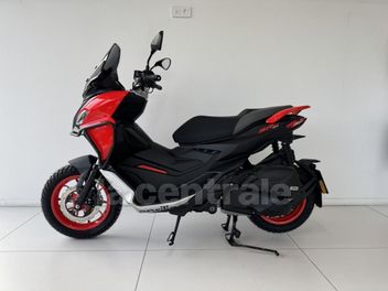 APRILIA SR GT 125 SPORT