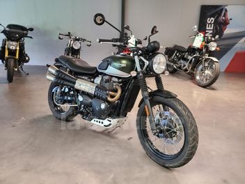 TRIUMPH STREET SCRAMBLER 900