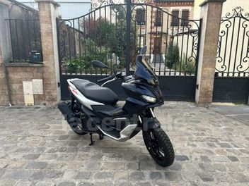 APRILIA SR GT 125