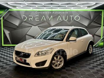 VOLVO C30 (2) 1.6D 110 KINETIC