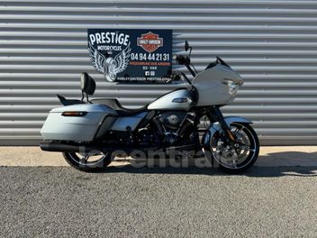 HARLEY DAVIDSON TOURING ROAD GLIDE 1923