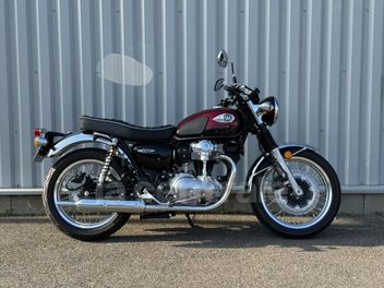 KAWASAKI W 800