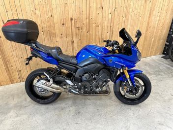 YAMAHA FZ8 800