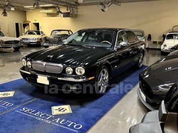 JAGUAR XJ 4.2 V8 SOVEREIGN LWB BVA