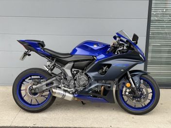 YAMAHA YZF R7 700