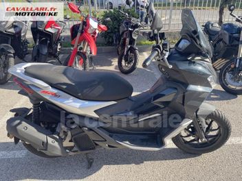 APRILIA SR GT 125