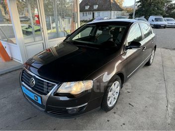 VOLKSWAGEN PASSAT 6 VI 2.0 TDI 140 CONFORTLINE