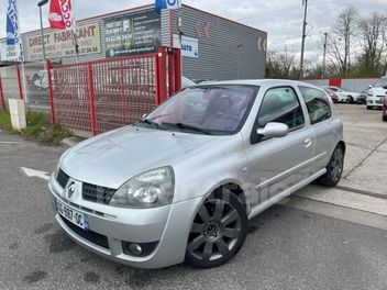 RENAULT CLIO 2 RS II (3) 2.0 16S 182 RS 3P