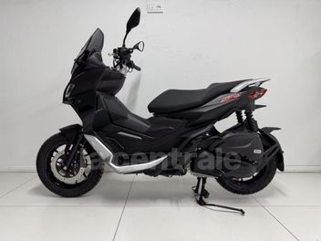 APRILIA SR GT 125