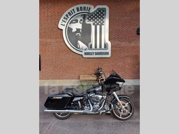 HARLEY DAVIDSON TOURING ROAD GLIDE 1923