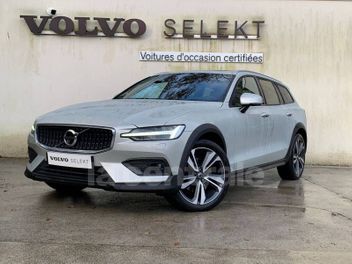 VOLVO V60 (2E GENERATION) II D4 190 AWD MOMENTUM GEARTRONIC 8