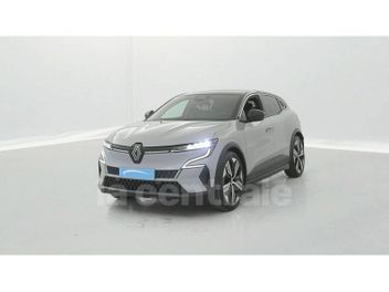 RENAULT MEGANE 5 V E-TECH EV60 220 SUPER CHARGE ICONIC 60 KWH