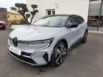 RENAULT MEGANE 5 V E-TECH EV60 220 SUPER CHARGE TECHNO 60 KWH