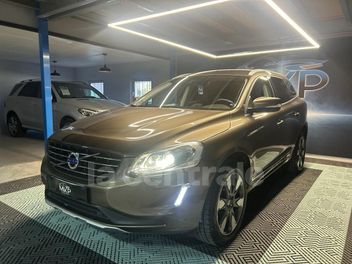 VOLVO XC60 (2) D5 215 AWD SUMMUM GEARTRONIC 6