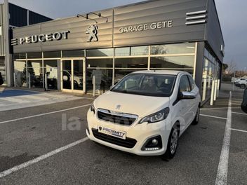 PEUGEOT 