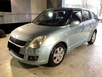 SUZUKI SWIFT 2 II 1.3 VVT GLX 5P