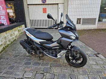 APRILIA SR GT 125