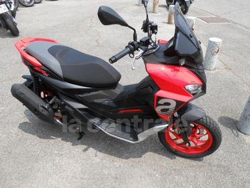 APRILIA SR GT 125