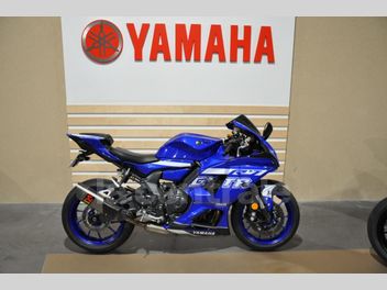 YAMAHA YZF R7 700