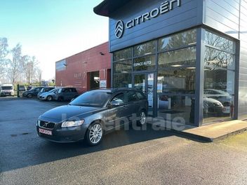 VOLVO V50 2.0 D 136 MOMENTUM