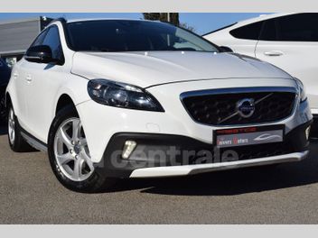 VOLVO V40 (2E GENERATION) CROSS COUNTRY II CROSS COUNTRY D2 115 MOMENTUM