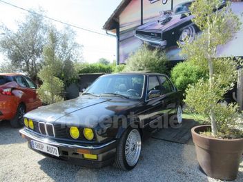 BMW SERIE 3 E30 (E30) 325I 4P