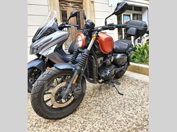 HYOSUNG GV 125 AQUILA CLASSIC