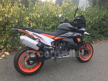 KTM SMT 890