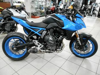 SUZUKI GSX-8S 800