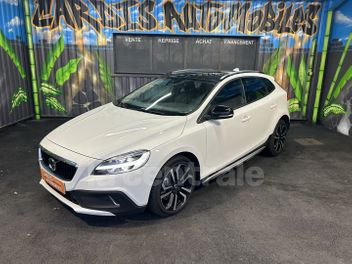 VOLVO V40 (2E GENERATION) CROSS COUNTRY II (2) CROSS COUNTRY D2 ADBLUE SIGNATURE EDITION GEARTRONIC 6