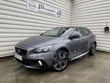 VOLVO V40 (2E GENERATION) CROSS COUNTRY II CROSS COUNTRY D2 120 MOMENTUM GEARTRONIC