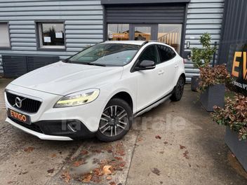 VOLVO V40 (2E GENERATION) CROSS COUNTRY II (2) CROSS COUNTRY D2 120