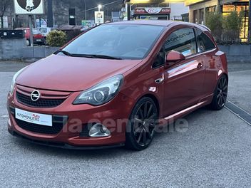 OPEL CORSA 4 OPC IV 1.6 TURBO 210 OPC NURBURGRING EDITION 3P