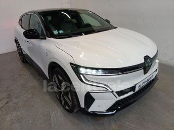 RENAULT MEGANE 5 V E-TECH EV60 220 SUPER CHARGE ICONIC 60 KWH