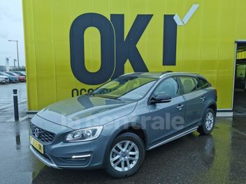 VOLVO V60 CROSS COUNTRY D3 150 PRO GEARTRONIC 8