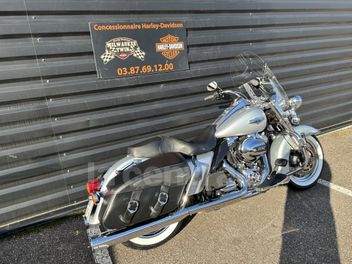 HARLEY DAVIDSON TOURING ROAD KING 1690 CLASSIC
