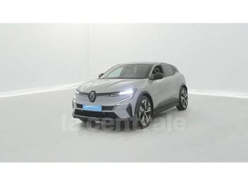 RENAULT MEGANE 5 V E-TECH EV60 220 SUPER CHARGE ICONIC 60 KWH