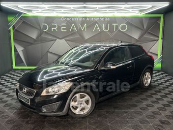 VOLVO C30 (2) D2 115 R-DESIGN