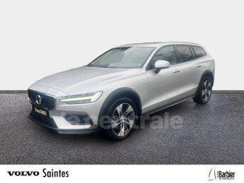 VOLVO V60 (2E GENERATION) CROSS COUNTRY II B4 AWD 197 CROSS COUNTRY PRO GEARTRONIC 8