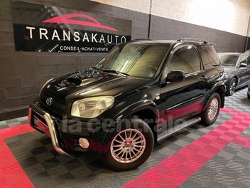 TOYOTA RAV 4 (2E GENERATION) II (2) 115 D-4D VXE 3P