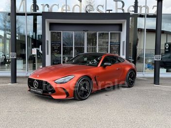 MERCEDES-AMG 