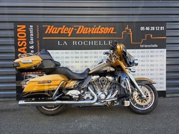 HARLEY DAVIDSON CVO 1800