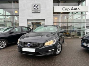 VOLVO V60 (2) D2 120 KINETIC BUSINESS