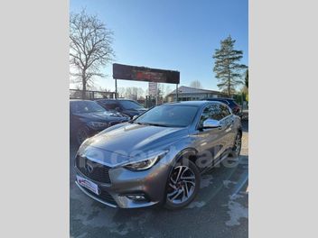 INFINITI Q30 1.6T 122 PREMIUM