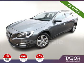 VOLVO V60 (2) T3 152 MOMENTUM GEARTRONIC 6